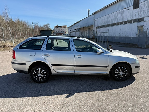 Skoda Octavia 4 of 5
