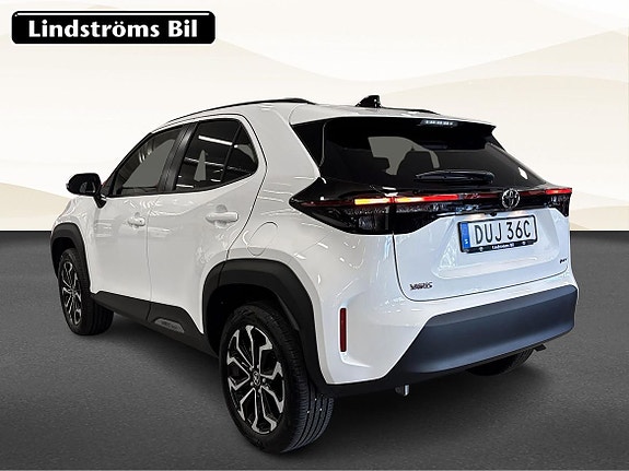 Toyota Yaris Cross 4 of 20