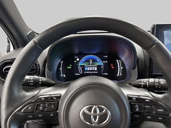Toyota Yaris Cross 14 of 20
