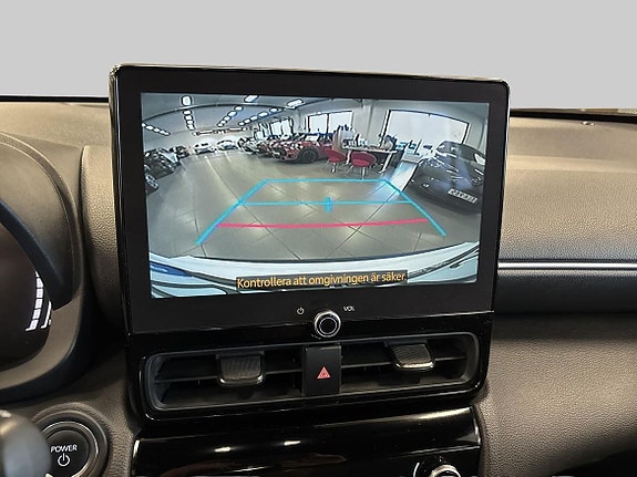 Toyota Yaris Cross 16 of 20