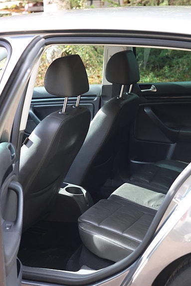 Volkswagen Golf V 5 of 5