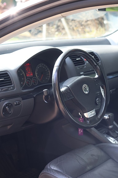Volkswagen Golf V 3 of 5
