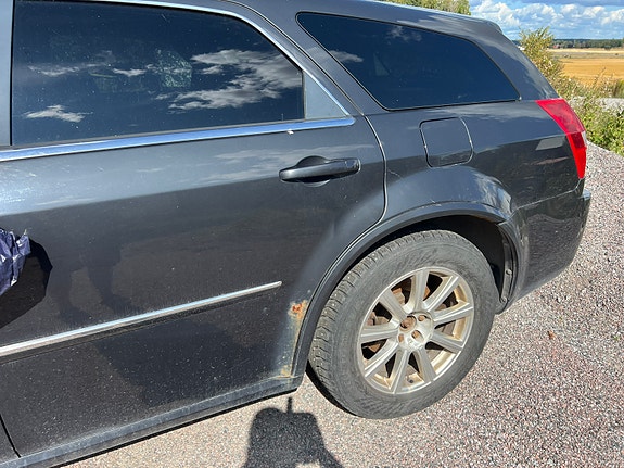 Chrysler 300C 3 of 3