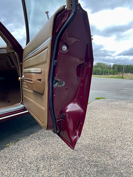 Chevrolet Impala 29 of 30