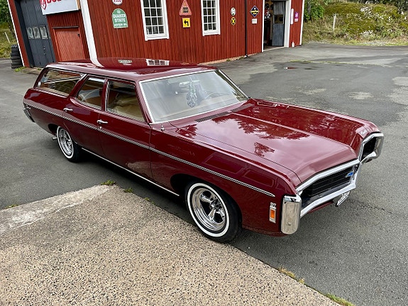 Chevrolet Impala 15 of 30