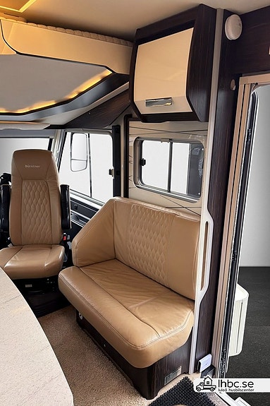 Bürstner Elegance I 910 E & P Hydral, Bodels AC, Automat 12 of 29