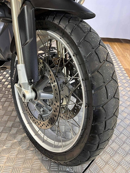 BMW R 1200 GS 9 of 18