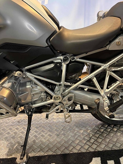 BMW R 1200 GS 12 of 18