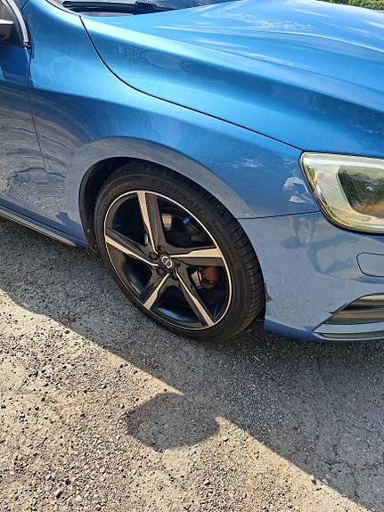 Volvo V60 8 of 18