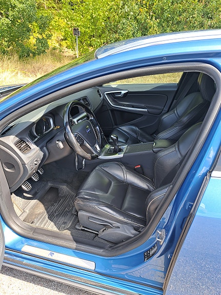 Volvo V60 5 of 18