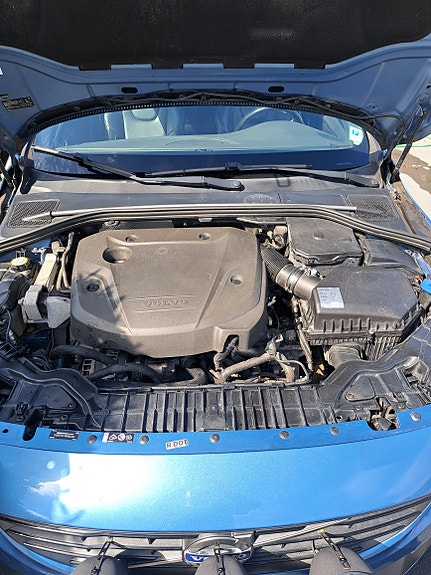 Volvo V60 14 of 18