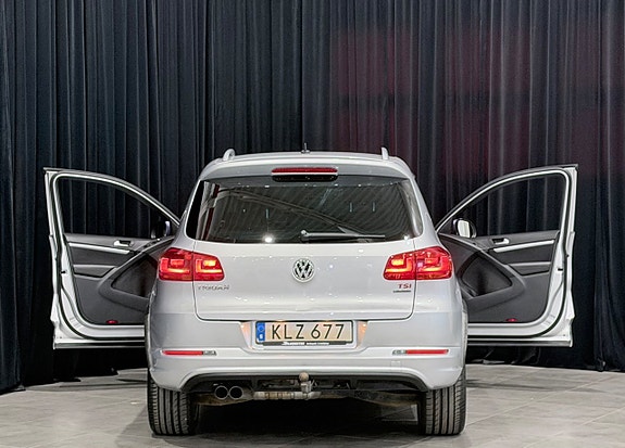 Volkswagen Tiguan 9 of 25