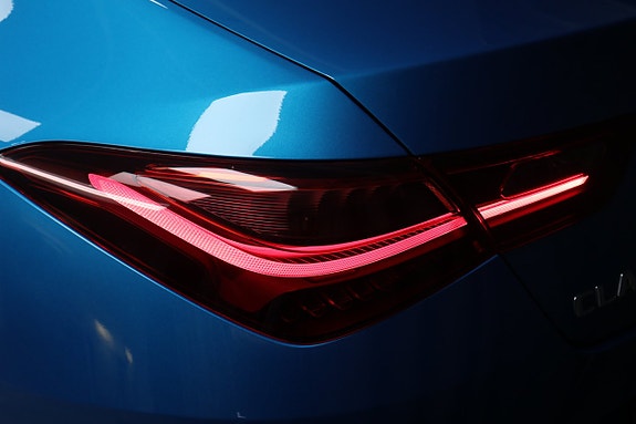 Mercedes-Benz CLA200 9 of 23