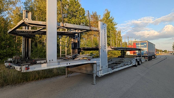 Biltransporttrailer 8-9 bilar nybesiktigad 9 of 12