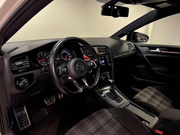 Volkswagen Golf I 16 of 25