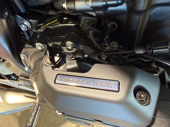 Honda NX500 E-Clutch 10 of 12