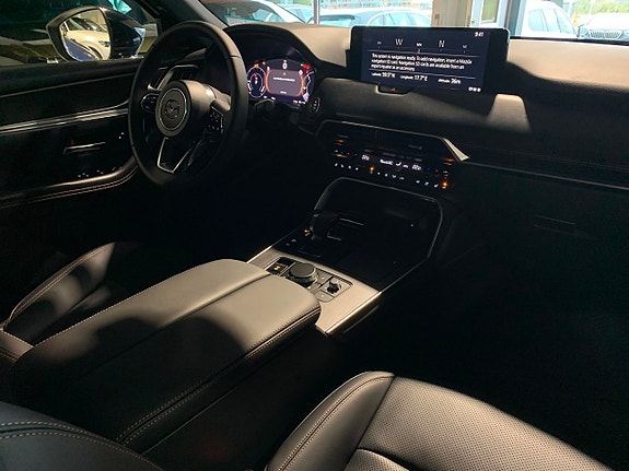 Mazda CX-60 8 of 22