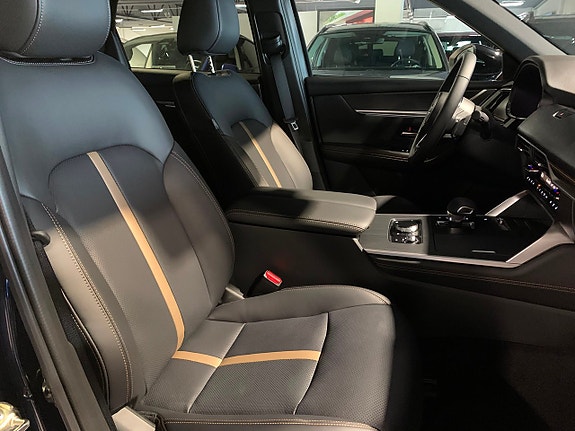 Mazda CX-60 13 of 22