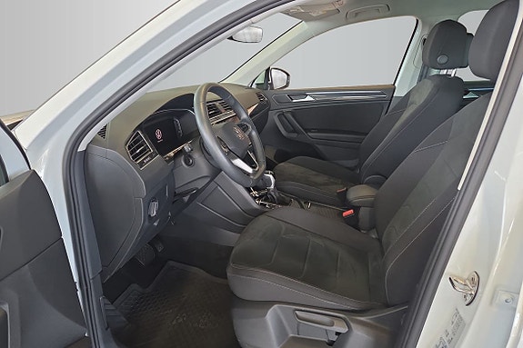 Volkswagen Tiguan 10 of 14