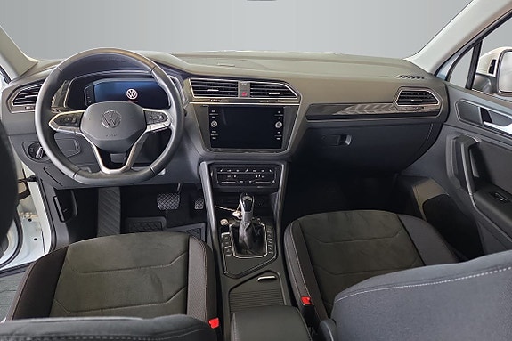 Volkswagen Tiguan 12 of 14