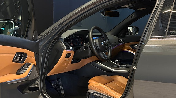 BMW 320d 12 of 27