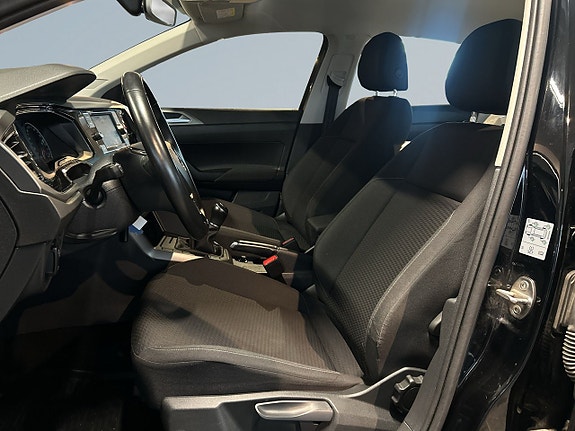 Volkswagen Polo 13 of 19