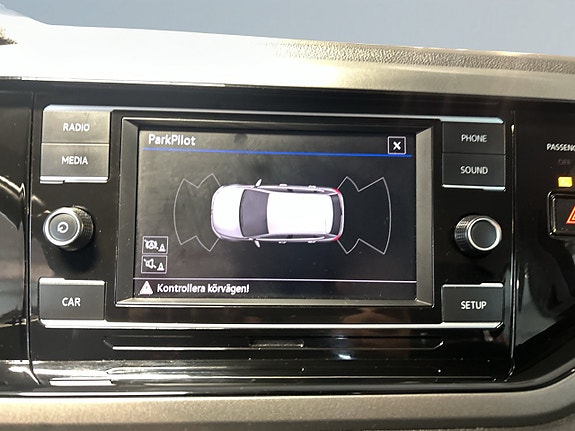 Volkswagen Polo 15 of 19