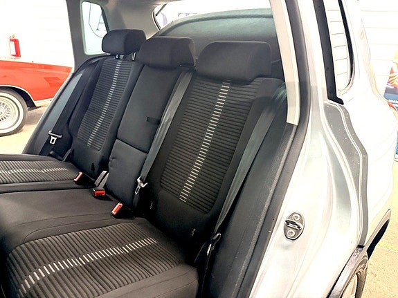 Volkswagen Tiguan 11 of 12