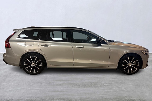 Volvo V60 3 of 13