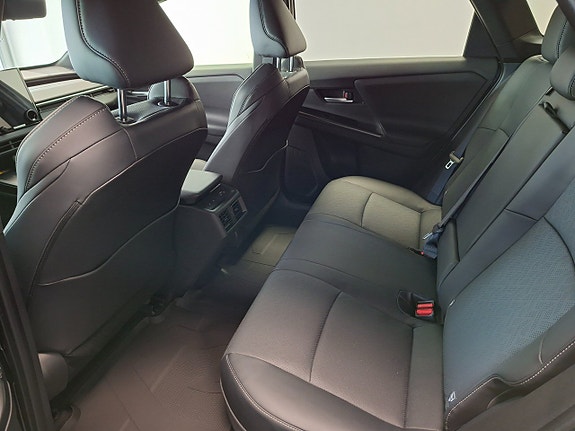 Subaru E-Outback 6 of 7