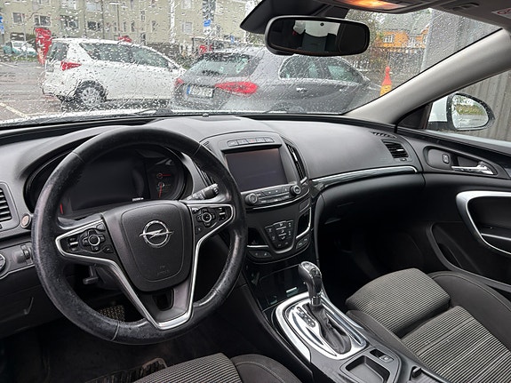 Opel Insignia Country Tourer 7 of 9