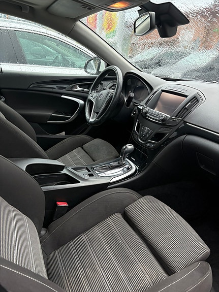 Opel Insignia Country Tourer 9 of 9