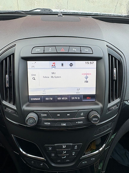 Opel Insignia Country Tourer 6 of 9