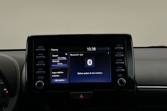 Toyota Yaris 8 of 21