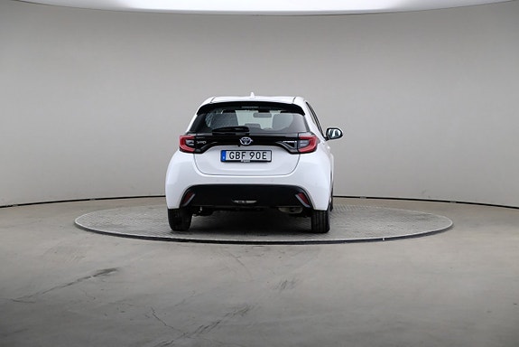 Toyota Yaris 5 of 21