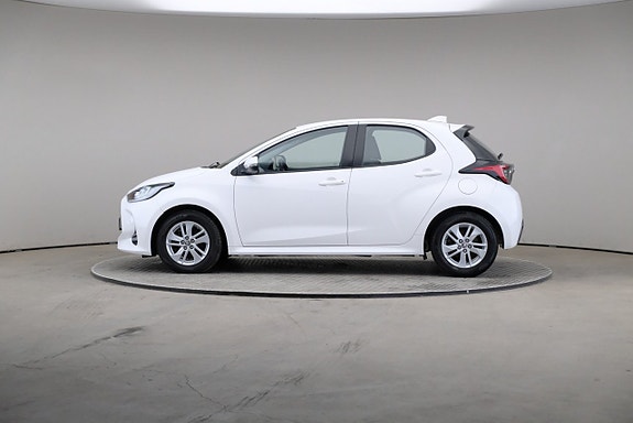 Toyota Yaris 4 of 21