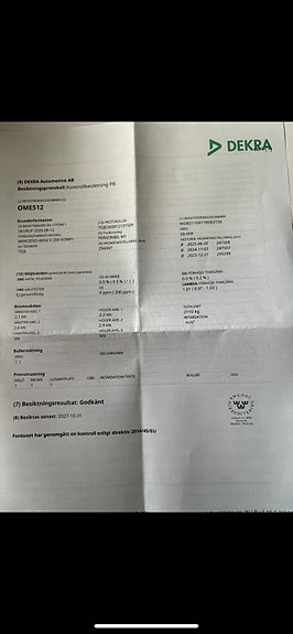 Mercedes-Benz E200 17 of 17