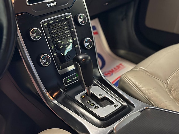 Volvo V70 17 of 30