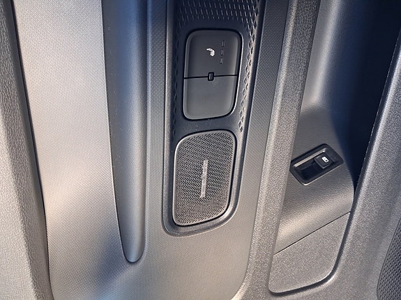 Volkswagen ID. Buzz 17 of 18