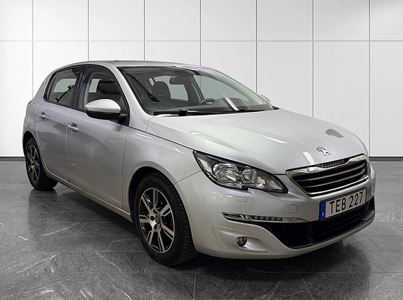Peugeot 308 3 of 17