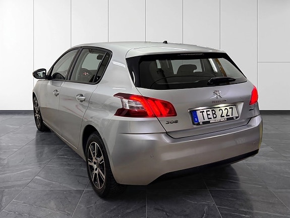 Peugeot 308 7 of 17