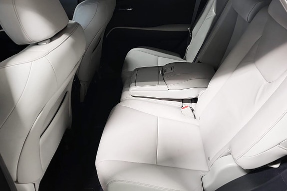 Lexus RX450h 8 of 14