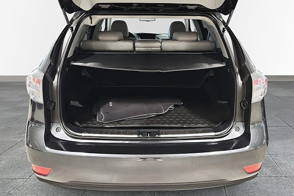 Lexus RX450h 13 of 14