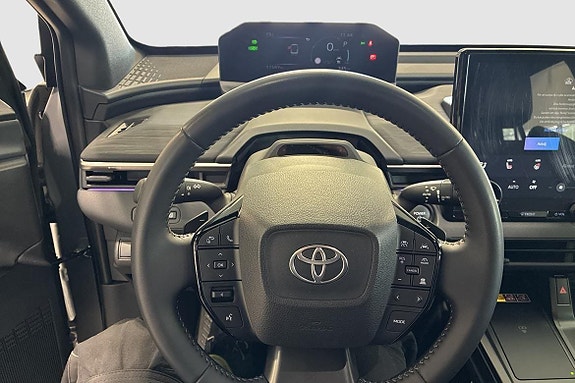 Toyota C-HR 11 of 12