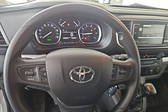 Toyota Proace Verso 13 of 17
