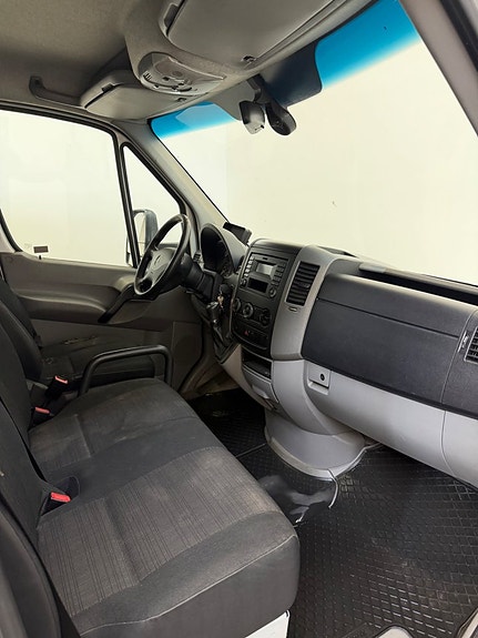 Mercedes-Benz Sprinter 316 13 of 13