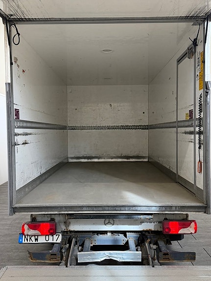 Mercedes-Benz Sprinter 316 7 of 13
