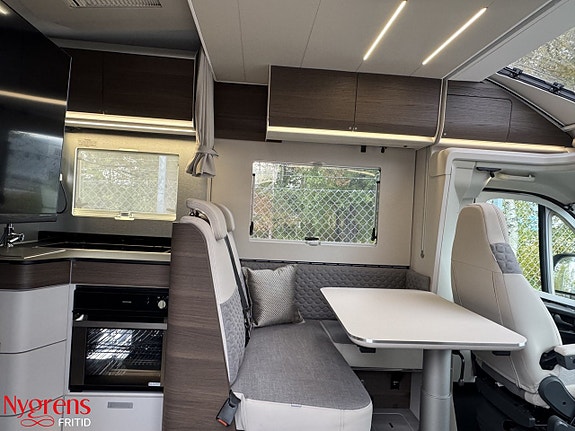Adria MATRIX Supreme 670 SL Alde 180 hk 7 of 21