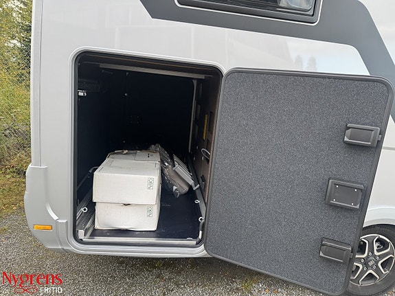 Adria MATRIX Supreme 670 SL Alde 180 hk 4 of 21