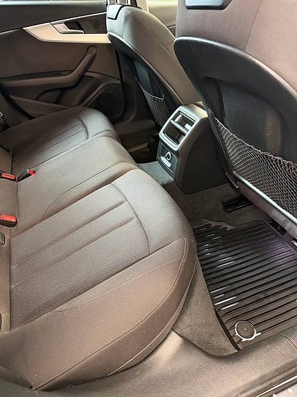 Audi A4 11 of 11